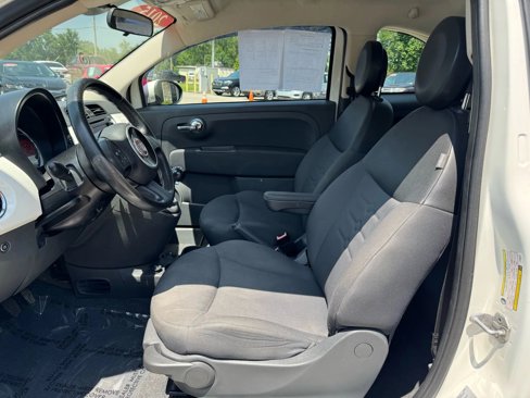 Used 2015 FIAT 500 Pop image 16
