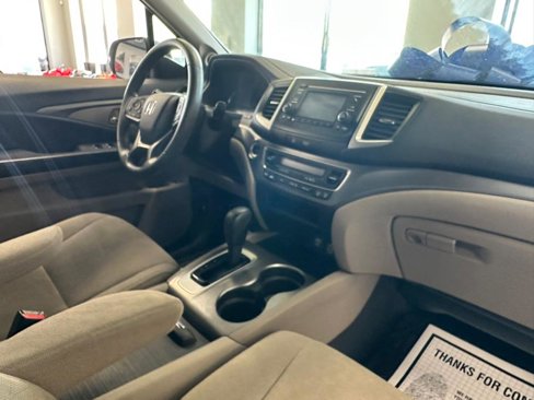 Used 2019 Honda Pilot LX image 30