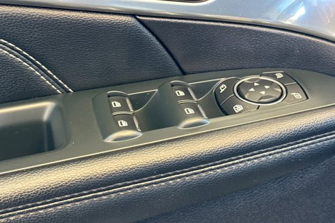 Used 2019 Ford Explorer Limited w/ Class III Trailer Tow Package image 12