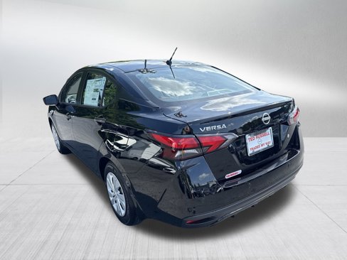 New 2025 Nissan Versa S image 5