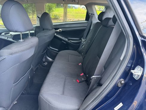 Used 2009 Pontiac Vibe w/ Preferred Package image 27