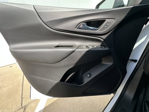 Used 2022 Chevrolet Equinox LT image 29