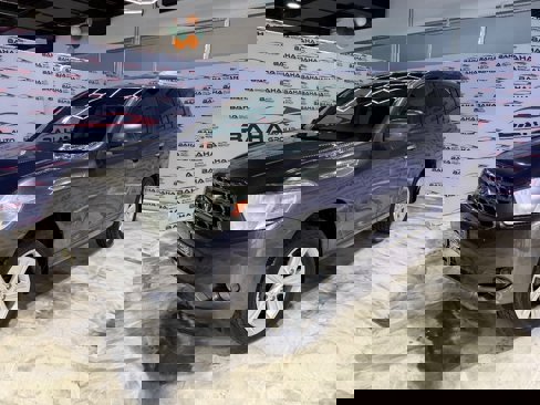 Used 2010 Toyota Highlander Limited image 2