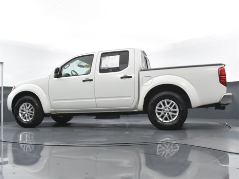 Used 2016 Nissan Frontier SV image 25