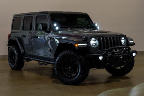 Used 2022 Jeep Wrangler Unlimited Rubicon w/ Steel Bumper Group image 9