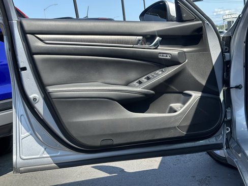 Used 2019 Honda Accord EX-L image 21