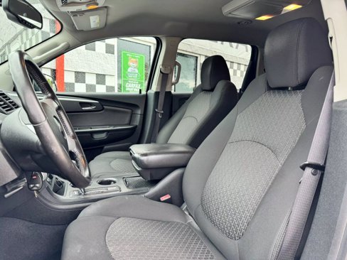 Used 2010 Chevrolet Traverse LT w/ Personal Connectivity Package image 15