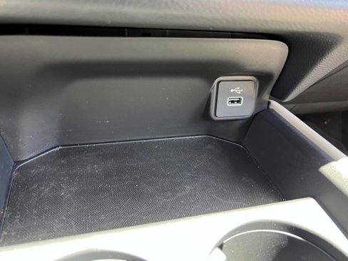 Certified 2023 Honda HR-V LX image 26