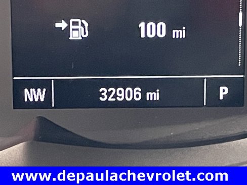 Certified 2022 Chevrolet Trax LT w/ LT Convenience Package image 2