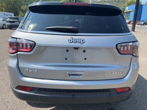 Used 2022 Jeep Compass Limited w/ Sun and Sound Group image 4