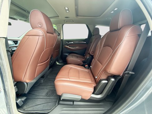 Used 2021 Buick Enclave Avenir w/ Avenir Technology Package image 26