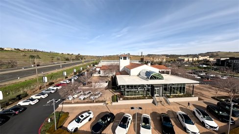 Used 2019 Chrysler 300 S image 18