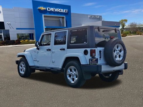 Used 2014 Jeep Wrangler Unlimited Sahara w/ Dual Top Group image 5