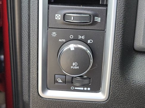 Used 2014 RAM 1500 Lone Star image 19