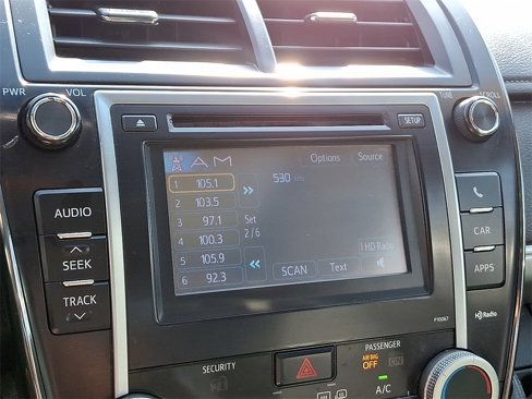 Used 2012 Toyota Camry L image 5