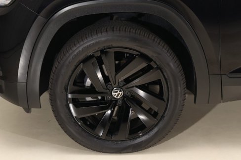 Used 2022 Volkswagen Atlas Cross Sport SE image 24