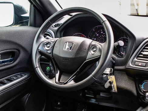 Used 2021 Honda HR-V Sport image 24