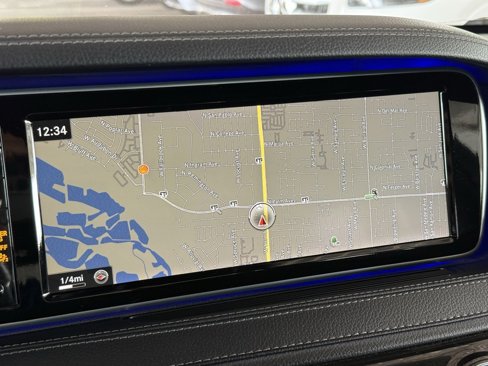 Used 2015 Mercedes-Benz S 550 Sedan image 3