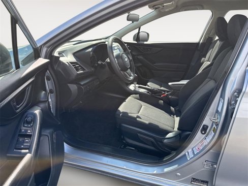 Used 2019 Subaru Impreza 2.0i image 9