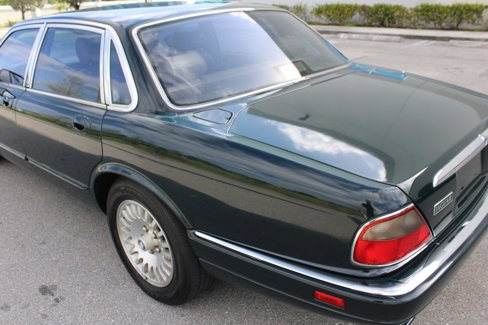Used 1997 Jaguar XJ6 image 12