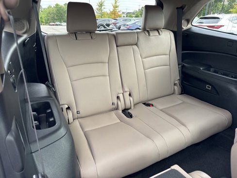 Used 2017 Honda Pilot Elite image 23