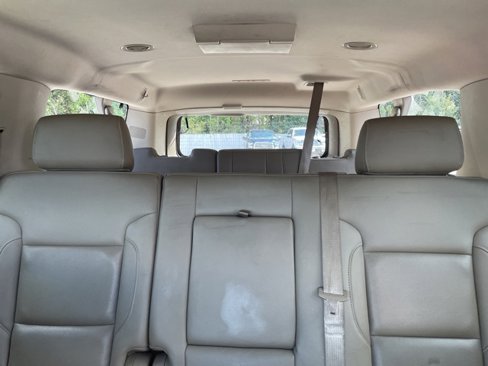 Used 2016 GMC Yukon XL SLT w/ Open Road Package image 11