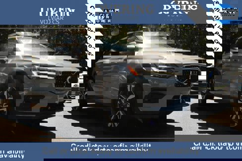 Certified 2024 Volvo V60 B5 Cross Country Plus image 1