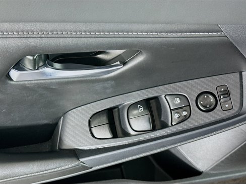 Used 2023 Nissan Sentra SV image 15