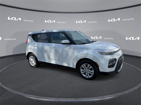 Used 2021 Kia Soul LX image 25