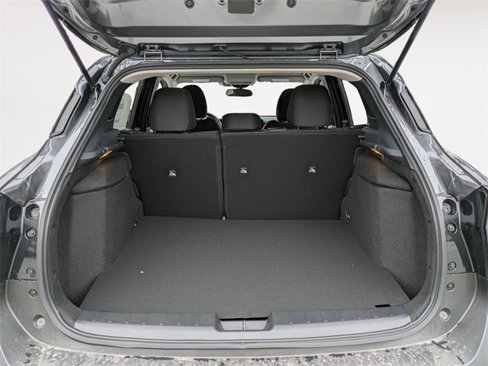 New 2025 Nissan Kicks SV image 25