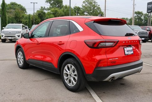 Used 2024 Ford Escape Active image 5