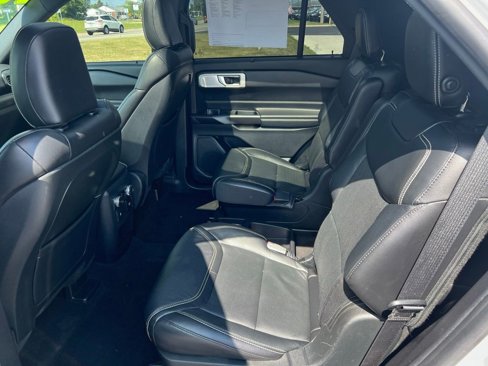 Certified 2020 Ford Explorer ST w/ Premium Technology Package image 21