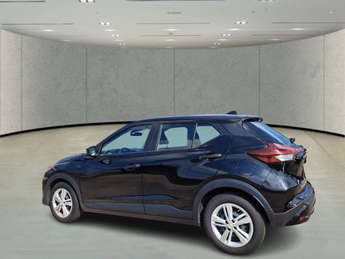 Used 2024 Nissan Kicks S image 7