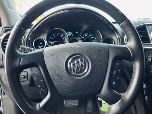 Used 2017 Buick Enclave Premium image 11