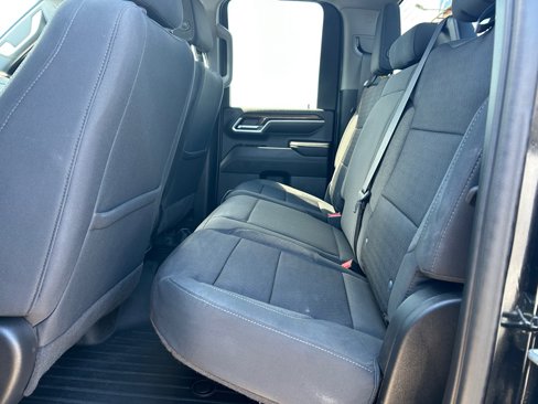 Used 2024 Chevrolet Silverado 2500 LT w/ Convenience Package image 15