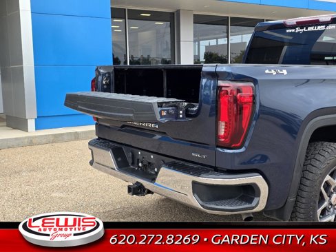 Used 2022 GMC Sierra 1500 SLT w/ SLT Convenience Package image 31