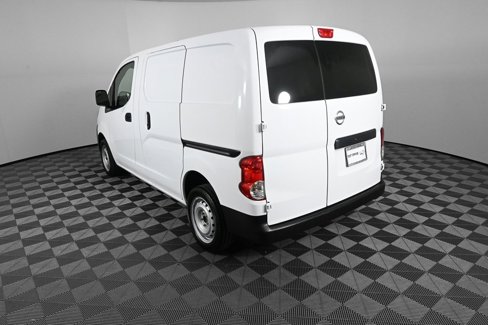 Used 2016 Nissan NV200 S w/ Back Door Glass Package image 4