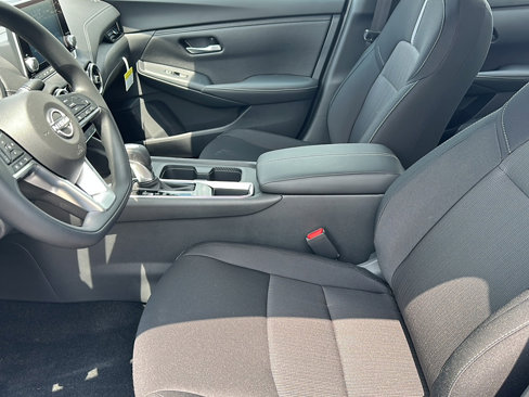 New 2025 Nissan Sentra SV image 10