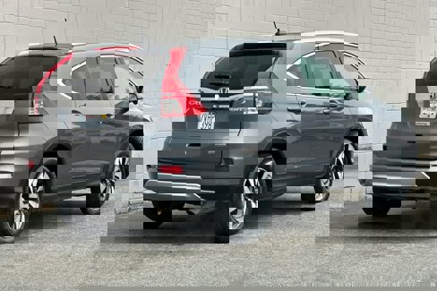 Used 2016 Honda CR-V Touring image 2