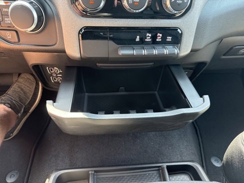 New 2025 RAM 1500 Tradesman image 34