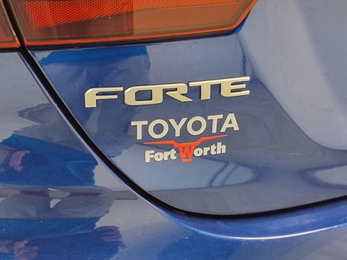 Used 2024 Kia Forte LXS image 29