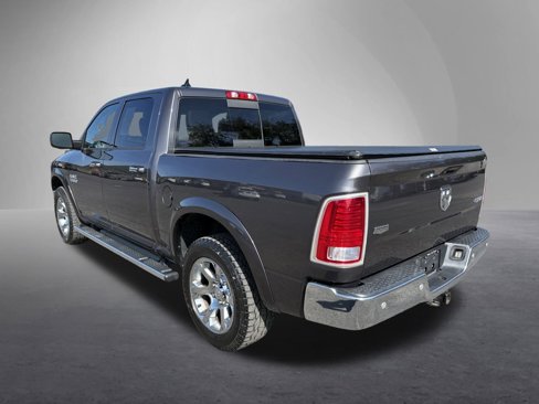 Used 2016 RAM 1500 Laramie w/ Convenience Group image 7