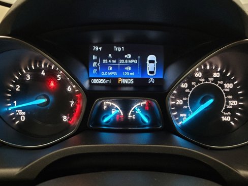 Used 2018 Ford Escape SE image 23
