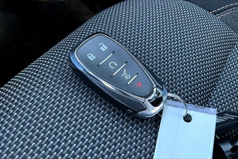 Used 2020 Chevrolet Traverse LT image 14