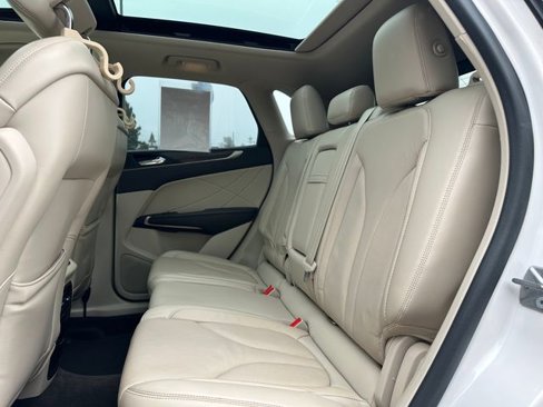 Used 2018 Lincoln MKC Reserve image 19