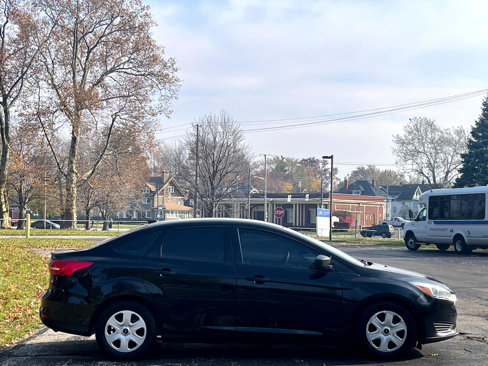 Used 2018 Ford Focus S image 23