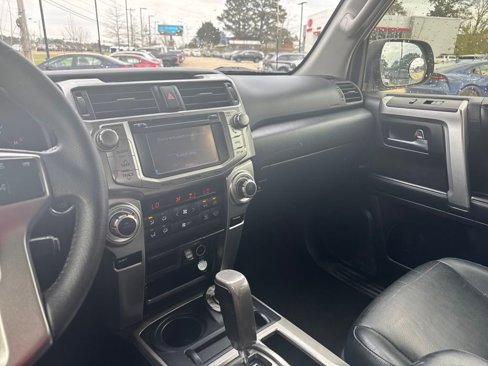 Used 2013 Toyota 4Runner SR5 image 18