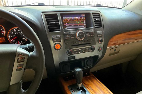 Used 2014 Nissan Armada Platinum w/ Platinum Reserve Package image 6