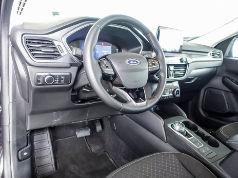 Used 2023 Ford Escape Active image 2