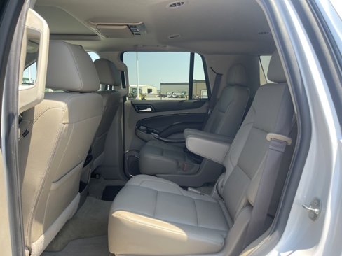 Used 2018 Chevrolet Tahoe LT w/ LT Signature Package image 18